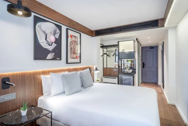 Melia White House Hotel-Deluxe Room Connected-2