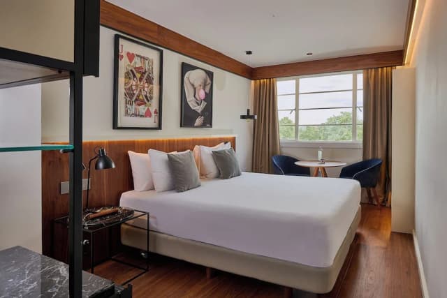 Melia White House Hotel-Deluxe Double Room-3