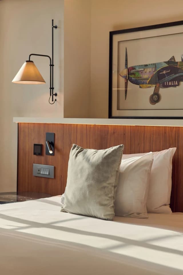 Melia White House Hotel-The Level, Premium Room with Executive Lounge Access-5