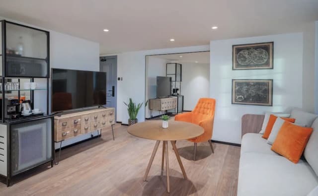 Melia White House Hotel-The Level, Junior Suite with Executive Lounge Access-1