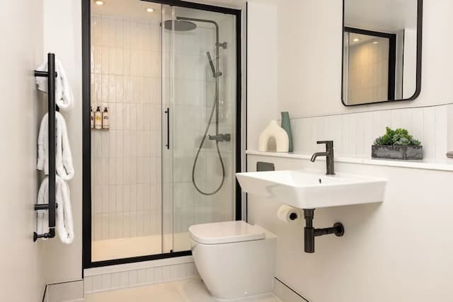 Native Hyde Park-Premium Two Bedroom Apartment-5