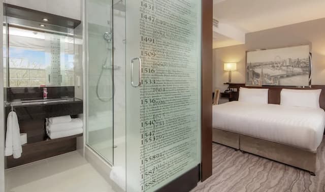 ダブルツリー バイ ヒルトン ロンドン - グリニッジ-ルーム キングベッド 1 台 禁煙-1