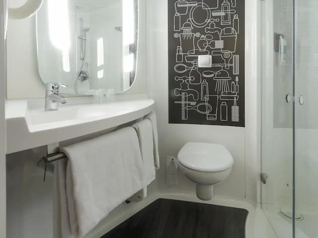 倫敦斯特拉特福宜必思酒店-Twin Sweet Room by ibis-10