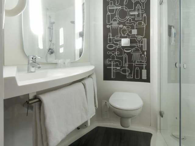 이비스 런던 스트랫퍼드-Double Sweet Room by ibis-11