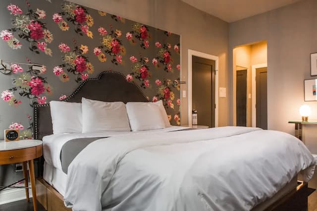 Wicker Park Inn-客房, 1 张特大床 (Hoyne)-6