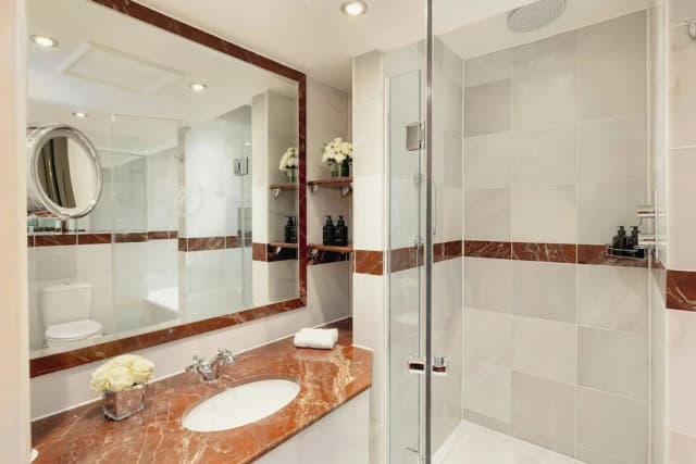 ザ ルーベンズ アット ザ パレス-ファミリー スイート-5