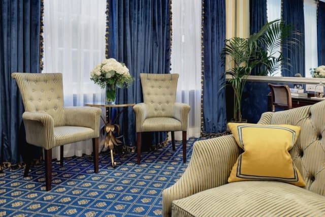 ザ ルーベンズ アット ザ パレス-ファミリー スイート-10