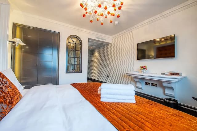 伊克塞比提尼斯特酒店-高級雙人房, 1 張特大雙人床-2