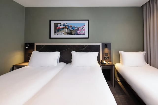 Royal National Hotel-三人房-1