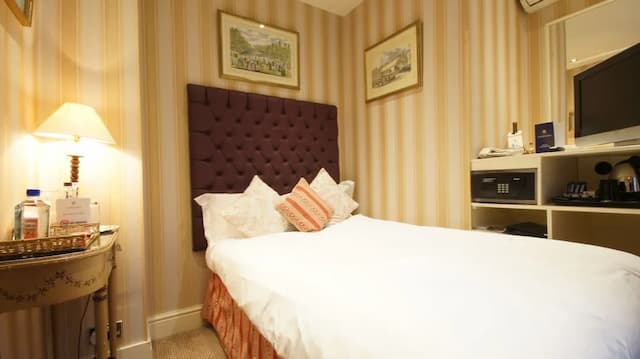더 레오나드 호텔-싱글룸-2