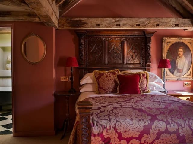 洛基飯店-高級雙人房-1