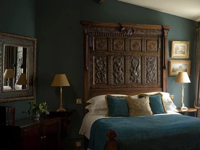 洛基飯店-高級雙人房-5