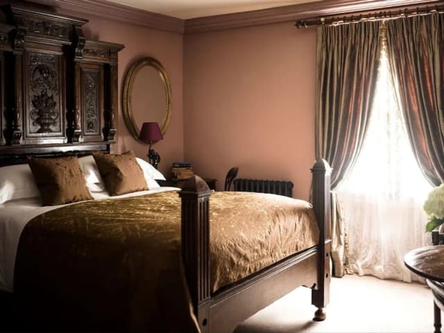 洛基飯店-高級雙人房-3