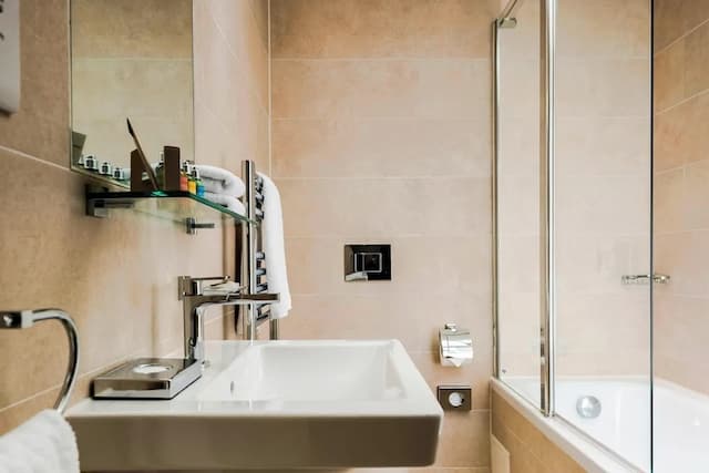 傲途格精選森雅酒店-經典客房, 1 張特大雙人床, 露台-5