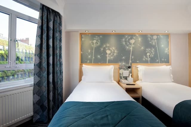 Bedford Hotel-雙床房-6