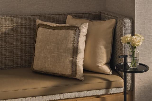 伯克利酒店-Courtyard Balcony Room-3