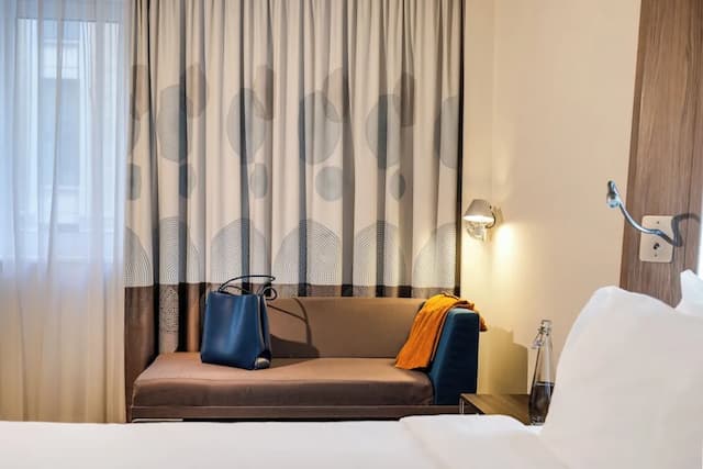 Novotel London Tower Bridge-标准房, 1 张大床-3