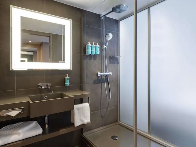 Novotel London Tower Bridge-高级房, 1 张大床和 1 张沙发床-1