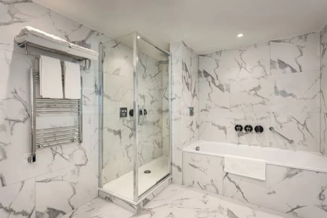 St. James' Court, A Taj Hotel, London-高级套房, 1 张特大床-5