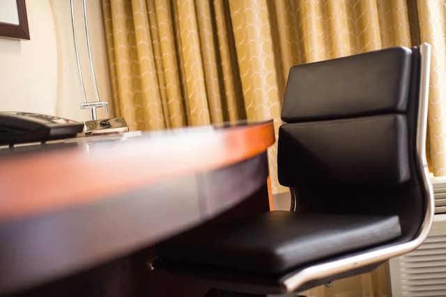 派拉蒙酒店-豪華客房, 1 張特大雙人床-5