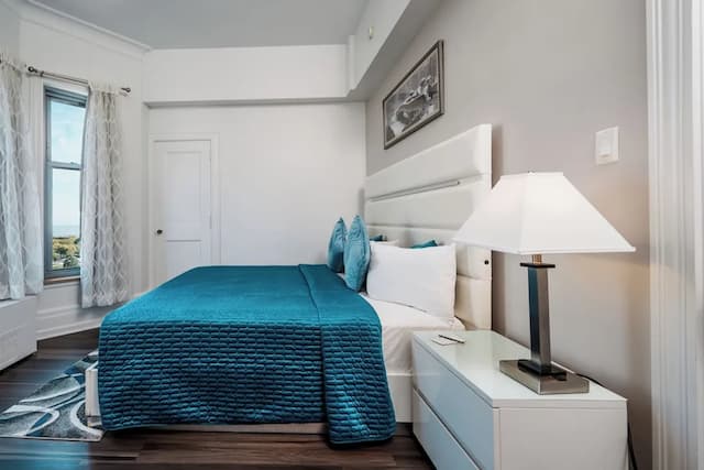 Congress Plaza Hotel-家庭套房-2