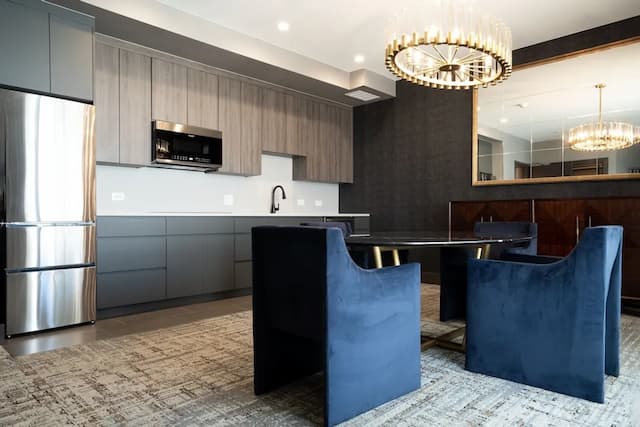 SpringHill Suites by Marriott Chicago Chinatown = 芝加哥中國城萬豪春丘套房飯店-套房, 1 張特大雙人床和 1 張沙發床-2