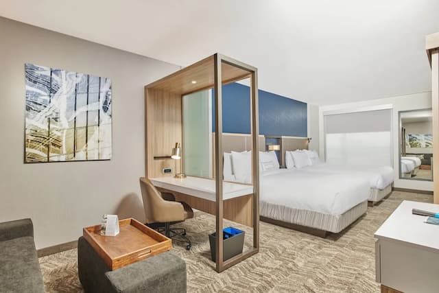 SpringHill Suites by Marriott Chicago Chinatown = 芝加哥中國城萬豪春丘套房飯店-套房, 多張床 (Mobility/Hearing Accessible, Tub)-2