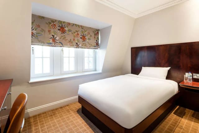 Radisson Blu Hotel, London Euston Square-Superior Single Room-1