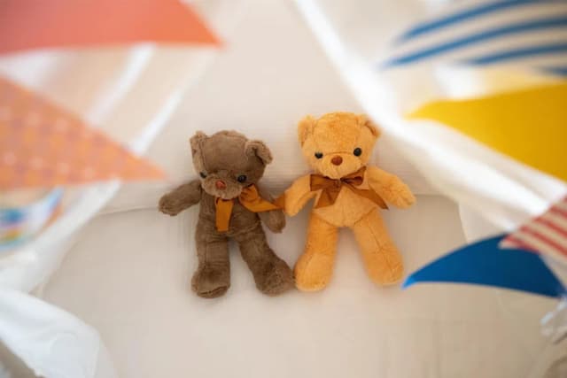 Hilton London Paddington-Family Superior Room, 2 Double Beds-7