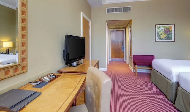 Hilton London Paddington-Twin Room-6
