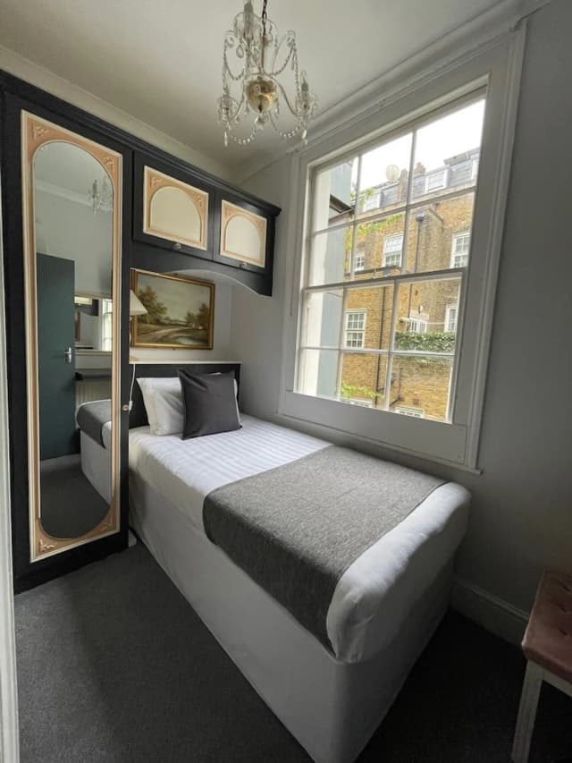 세인트 조지 호텔-스탠다드 싱글룸-6