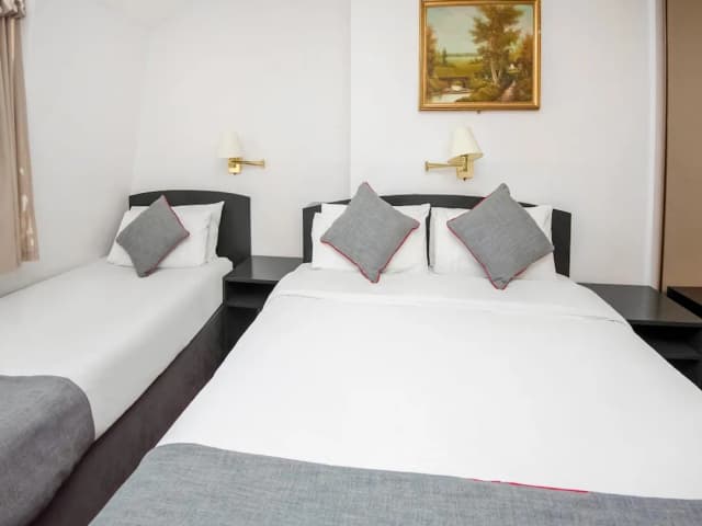 세인트 조지 호텔-스탠다드 트리플룸-6