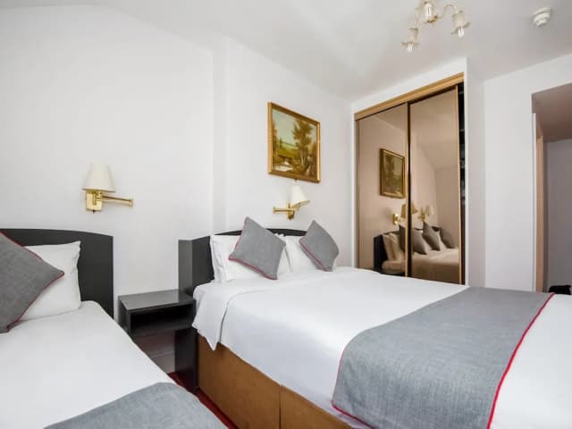 세인트 조지 호텔-스탠다드 트리플룸-7