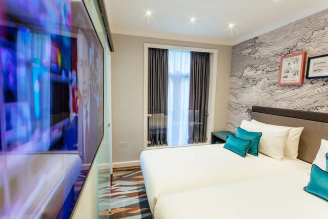 올리버 플라자-트윈룸-1