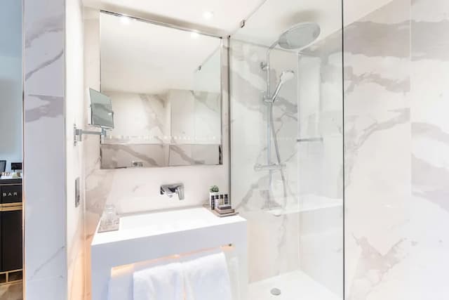 Holmes Hotel London-华丽客房 (2 Twins)-5