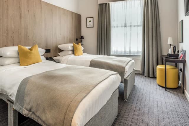 王子廣場酒店-雙床房-3