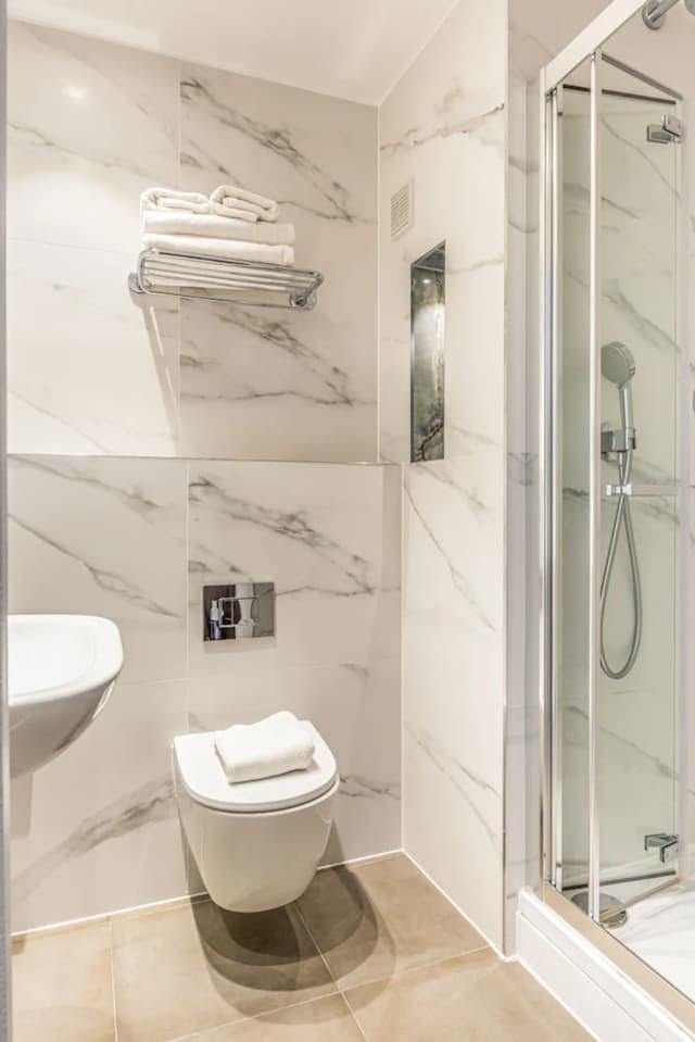 王子廣場酒店-Standard Double Room-17