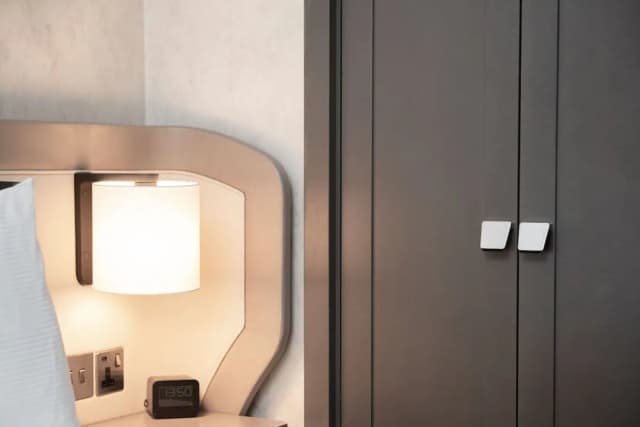 Hilton London Heathrow Airport Hotel-Room, 1 King Bed-2