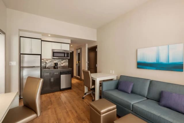 Homewood Suites New York/Midtown Manhattan Times Square-Suite, 1 King Bed, Accessible (Hearing)-3