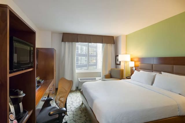 ヒルトン ガーデン イン ニューヨーク / マンハッタン - ミッドタウン イースト-ルーム キングベッド 1 台 禁煙 シティビュー-1