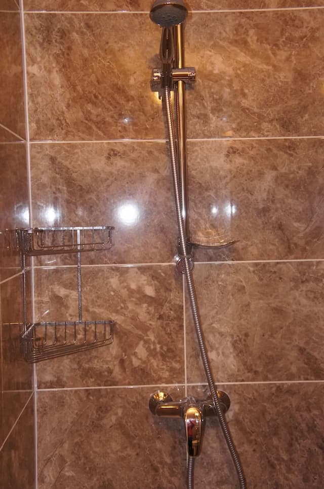 サファイア ホテル-ツインルーム 専用バスルーム-9