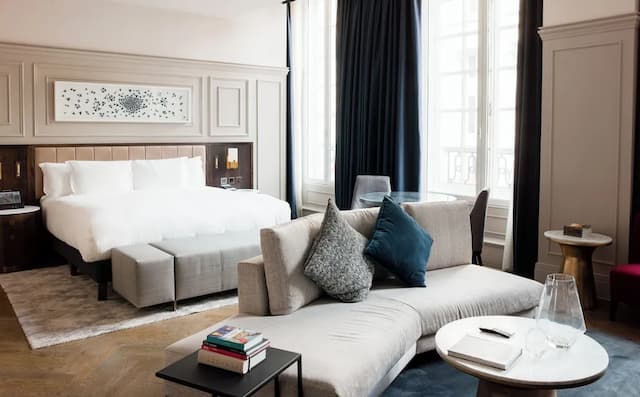 The Trafalgar St. James London, Curio Collection by Hilton-Suite (Landseer)-5