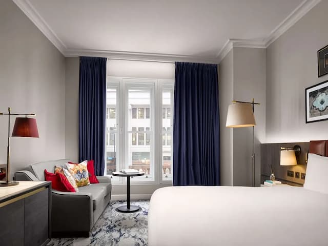 The Trafalgar St. James London, Curio Collection by Hilton-Family Room, 1 King Bed with Sofa bed (St James)-3