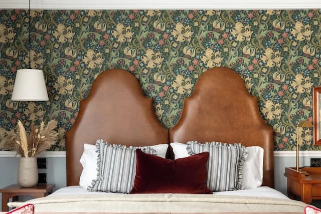 The Drayton Court Hotel-Luxury Suite-10