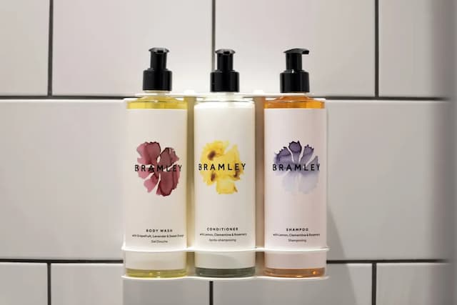 The Drayton Court Hotel-Luxury Suite-29