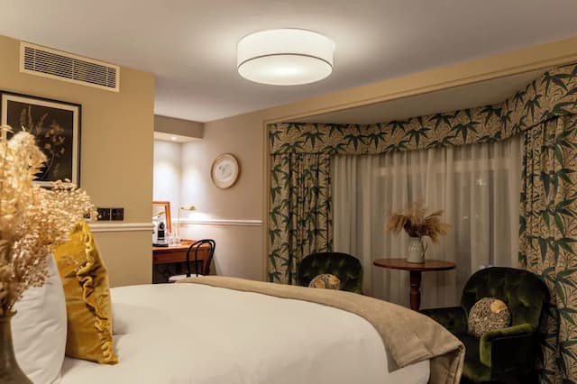 The Drayton Court Hotel-Double Room-24