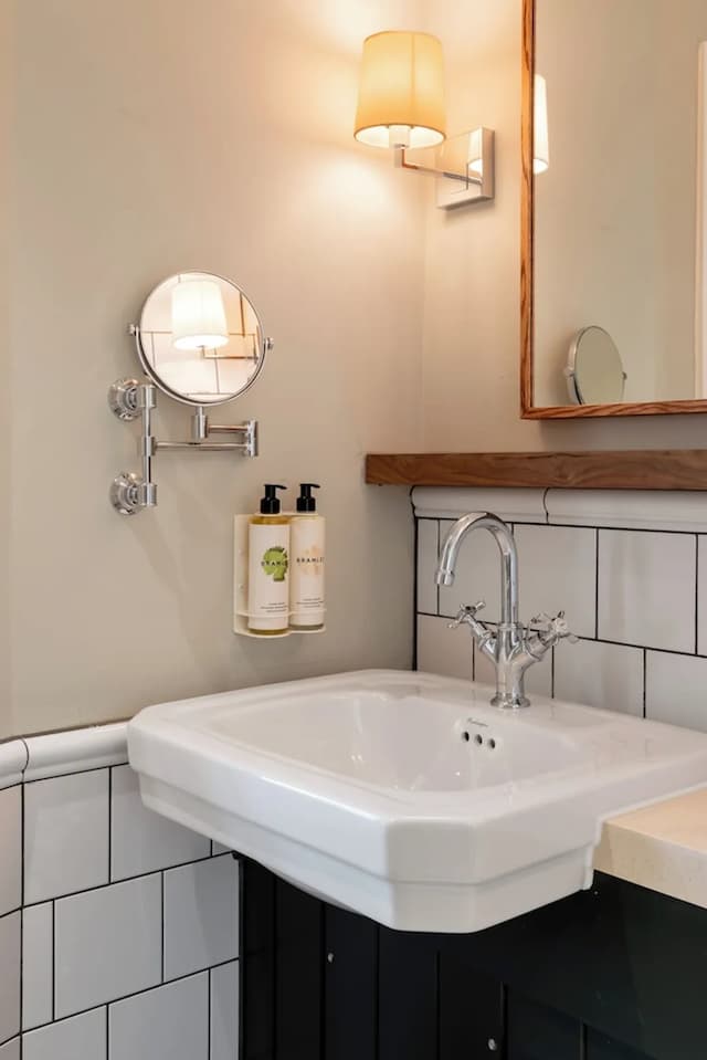 The Drayton Court Hotel-Double Room-26