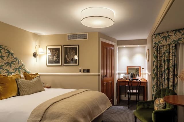 The Drayton Court Hotel-Double Room-20