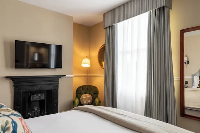 The Drayton Court Hotel-Double Room-8