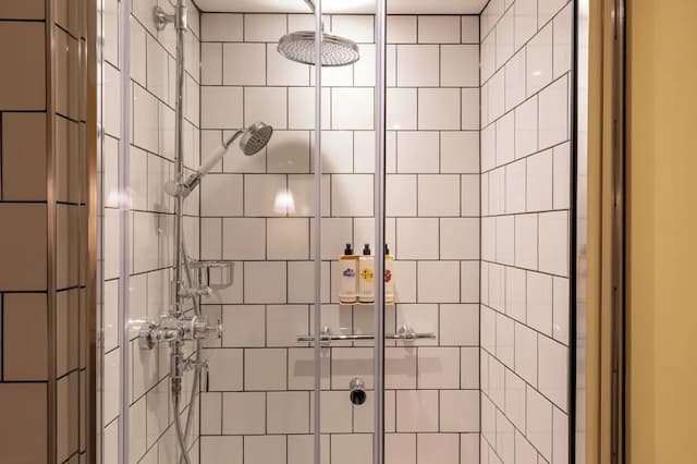 The Drayton Court Hotel-Junior Suite, 1 Bedroom, Bathtub-35